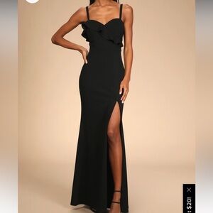 Black lulus gown